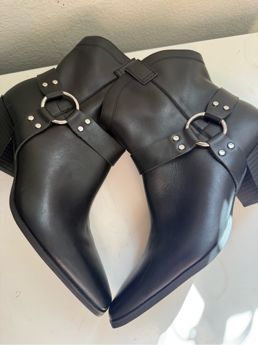 open edit Western boots black size 9.5 Harness Ankle Booties with Ring Detail - Picture 3 of 5